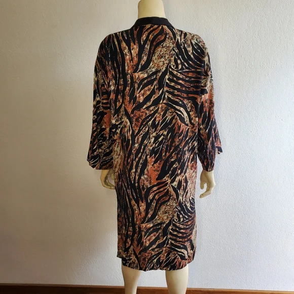 VINTAGE 80s Animal Print Duster - Picture 3 of 9